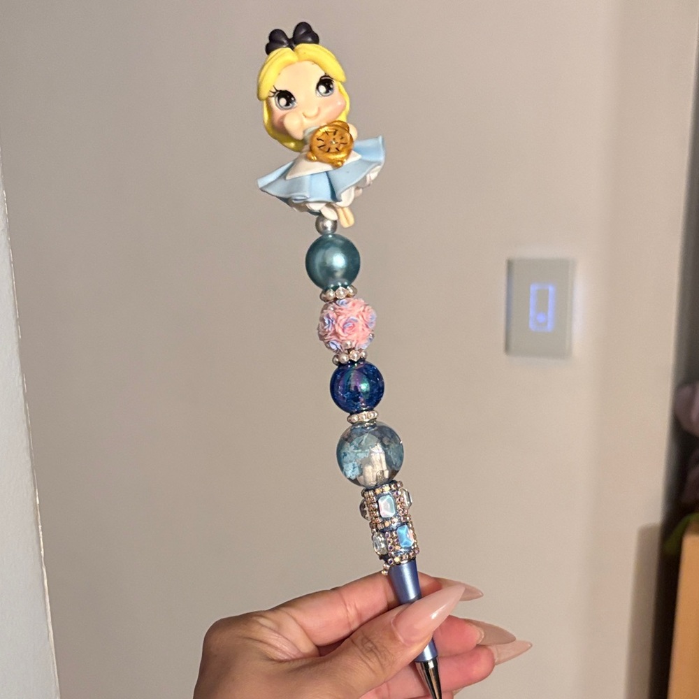 Custom Pen - Picture 2 of 5